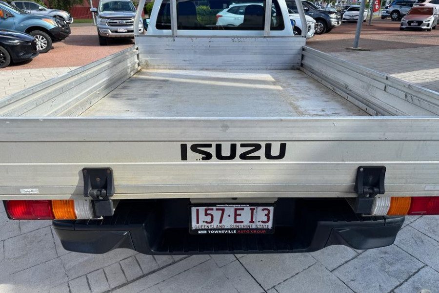 2021 Isuzu D-MAX RG SX High Ride Cab Chassis Image 7