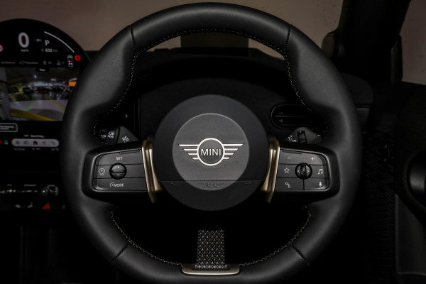 2026 MY25 MINI Cooper F65 C Favoured Hatch image 13
