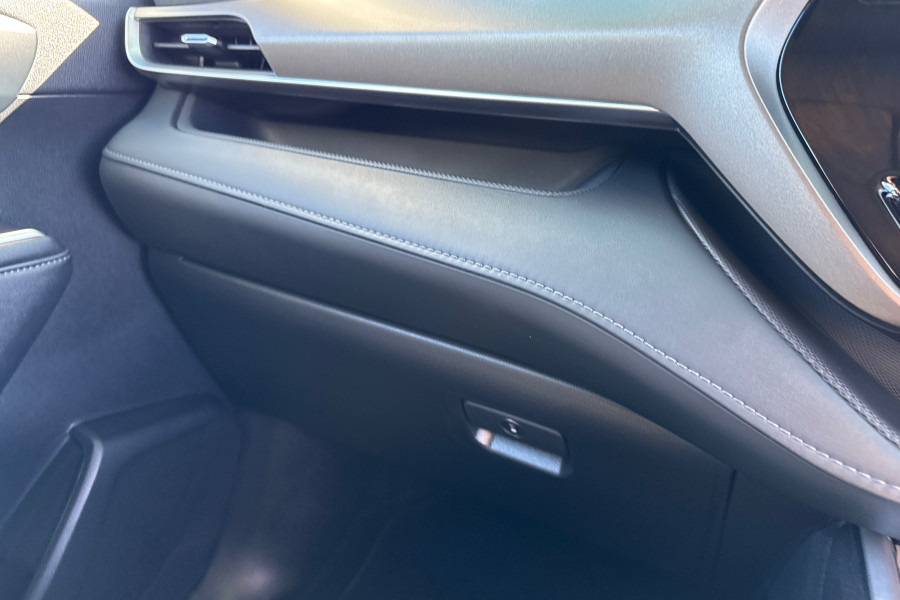 2023 Toyota Kluger TXUA75R (Petrol AWD) GX SUV Image 24