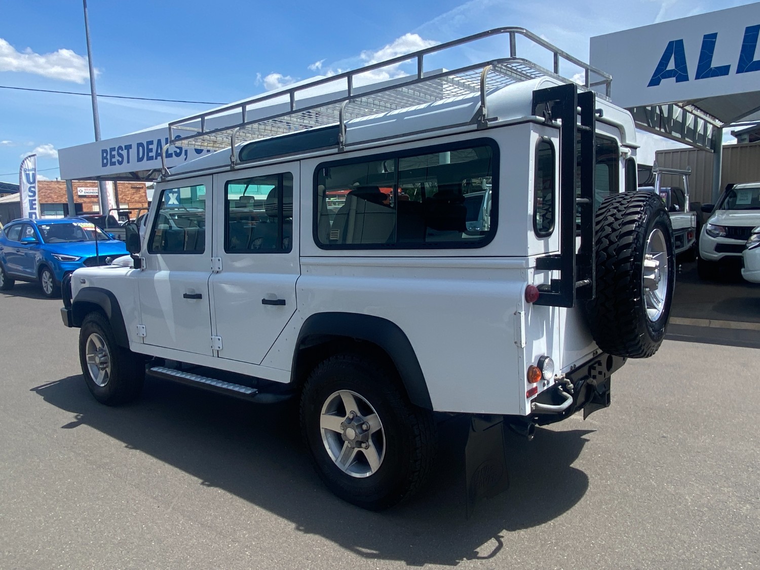 Used 2011 Land Rover Defender 110 #1106298 Tamworth, NSW