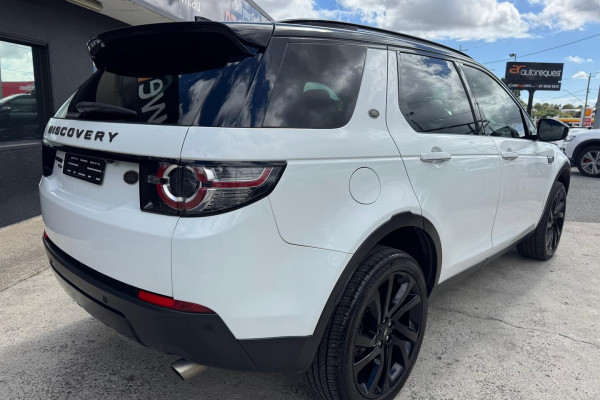 2018 Land Rover Discovery Sport L550 HSE Luxury SUV Image 9