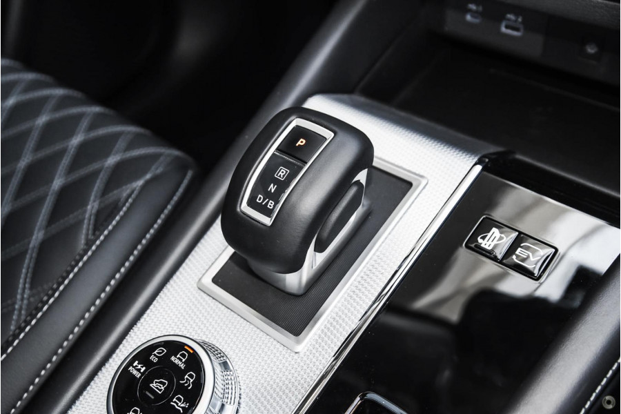 2024 Mitsubishi Outlander ZM PHEV Exceed SUV Image 15