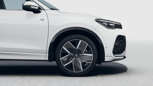 2026 Volkswagen Tiguan CT 195TSI R-Line SUV image 6