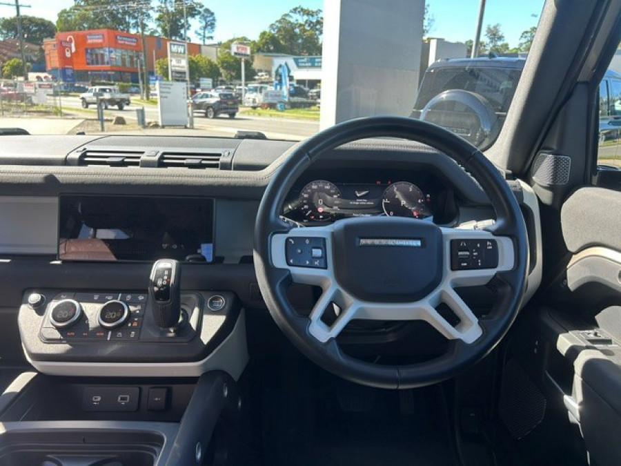 2023 MY23.5 Land Rover Defender L663 90 D250 S SUV Image 14