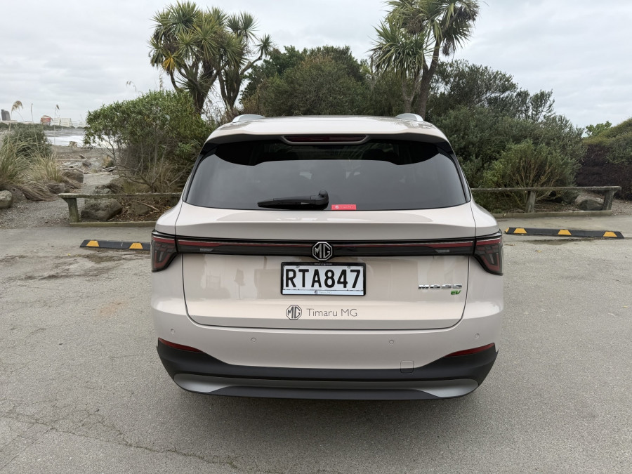 2026 MG MGS5 EV ZS3EM Essence 49 SUV Image 15