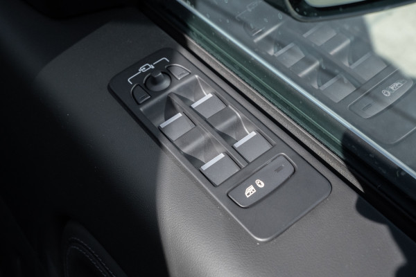 2026 Land Rover Discovery Sport L550 P250 Metropolitan SUV image 18