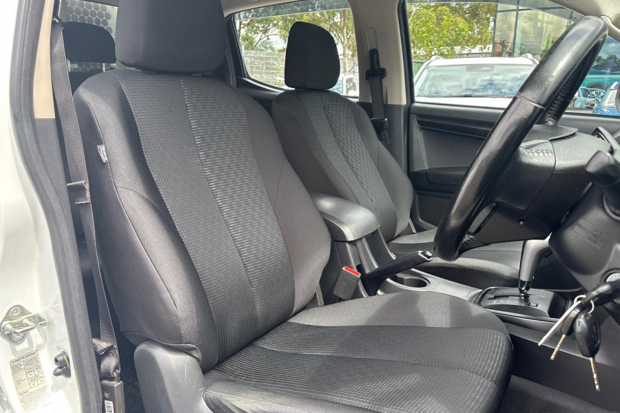 2018 Isuzu D-MAX  SX High Ride Ute Image 14