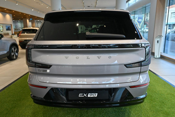 2026 MY27 Volvo EX90  Ultra Twin Motor Performance SUV Image 3