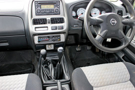 2015 Nissan Navara D22 S5 ST-R ST-R Utility - dual cab