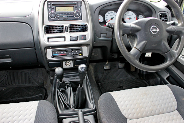 2015 Nissan Navara D22 S5 ST-R ST-R Utility - dual cab