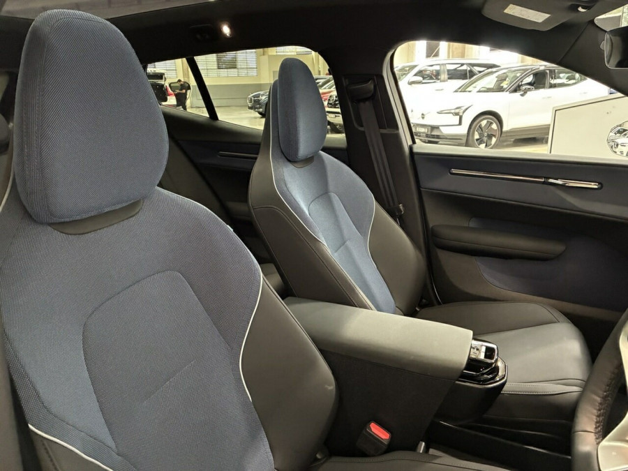 2024 Volvo EX30  Twin Motor Performance Ultra SUV Image 20