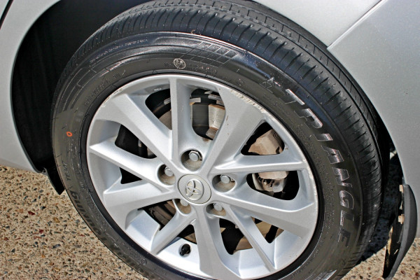 2013 Toyota Corolla ZRE182R Ascent Sport Hatch Image 7