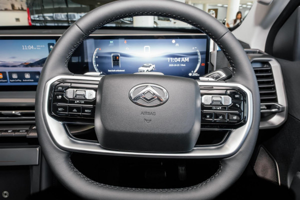 2025 LDV Terron 9 EKK1C Evolve Ute Image 5