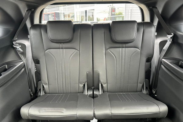 2025 MY25.5 Isuzu MU-X RJ LS-T SUV Image 25