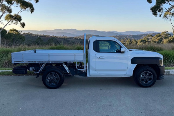 2025 MY26 Kia Tasman TK SX Cab Chassis Image 2