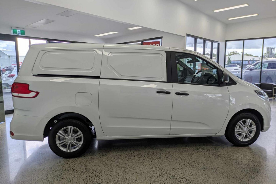 2025 LDV G10 SV7C + Van Image 10