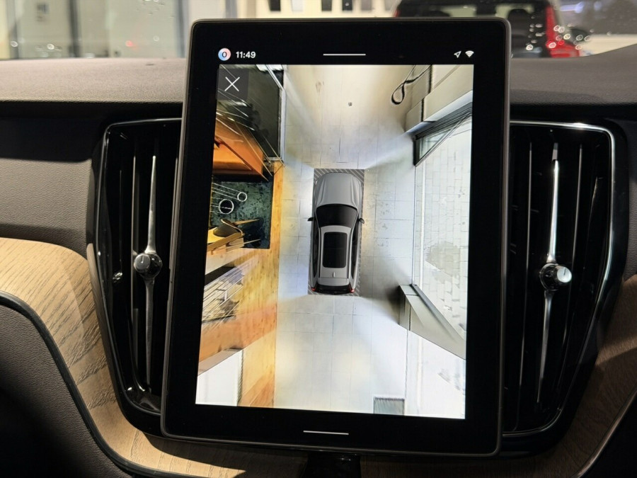 2026 Volvo XC60 UZ Plus B5 Bright SUV Image 17