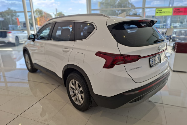 2022 Hyundai Santa Fe TM.V4  SUV Image 6