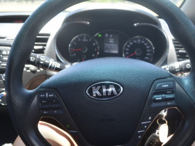 2018 MY19 Kia Cerato BD S Hatchback