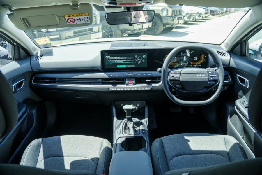 2026 Kia K4 CL4m S Hatch Image 16