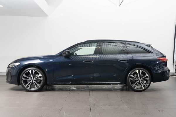2025 Audi A5 B10 TFSI 200kW S line Wagon image 3