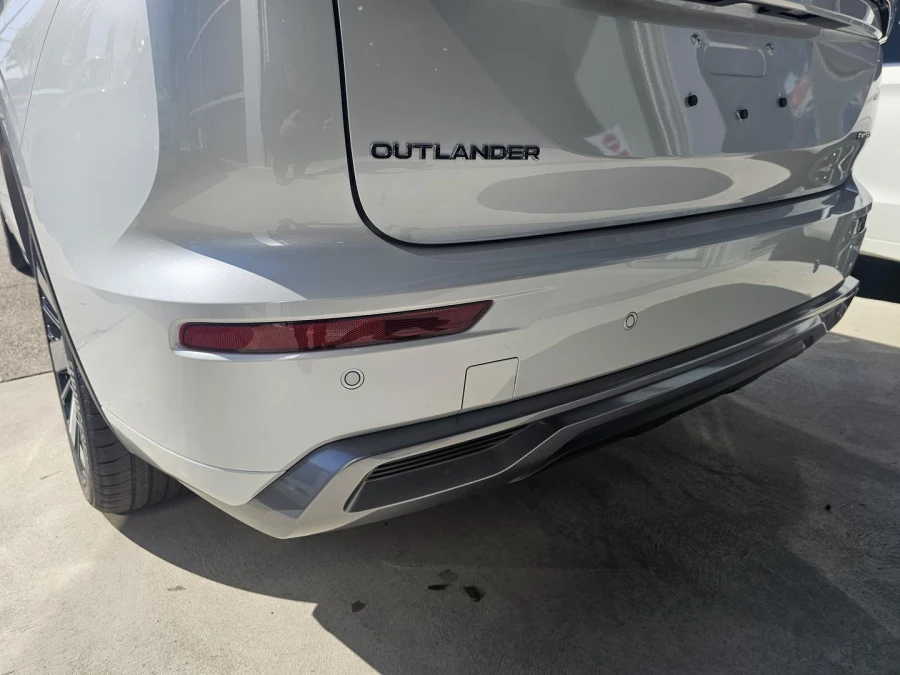 2025 Mitsubishi Outlander ZM Exceed Tourer SUV Image 7
