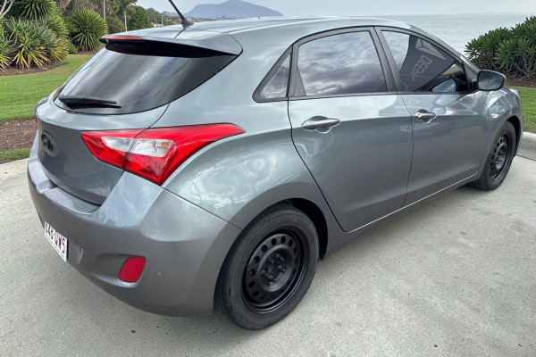 2015 MY16 Hyundai i30 GD3 Series II Active Hatch Image 3