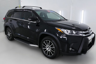 Toyota Kluger Grande GSU50R