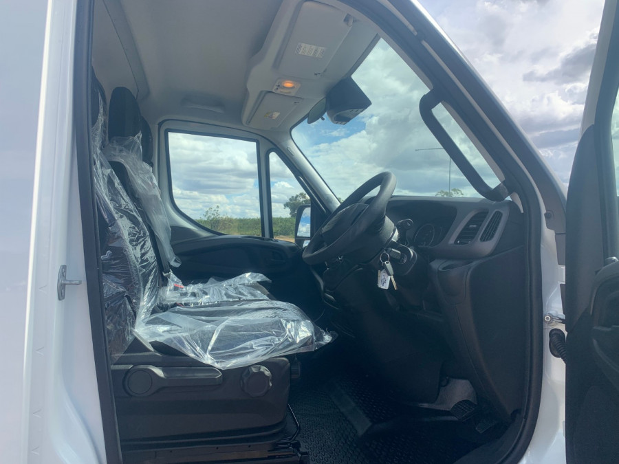 2025 Iveco Daily Van Van Image 16