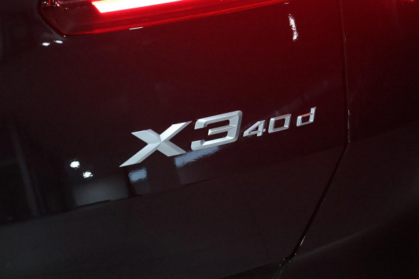 2025 BMW X3 G45 40d xDrive SUV image 5