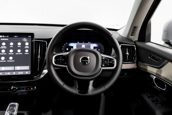 2026 Volvo XC90 L Series B5 Plus 2L MHEV AWD SUV Image 16