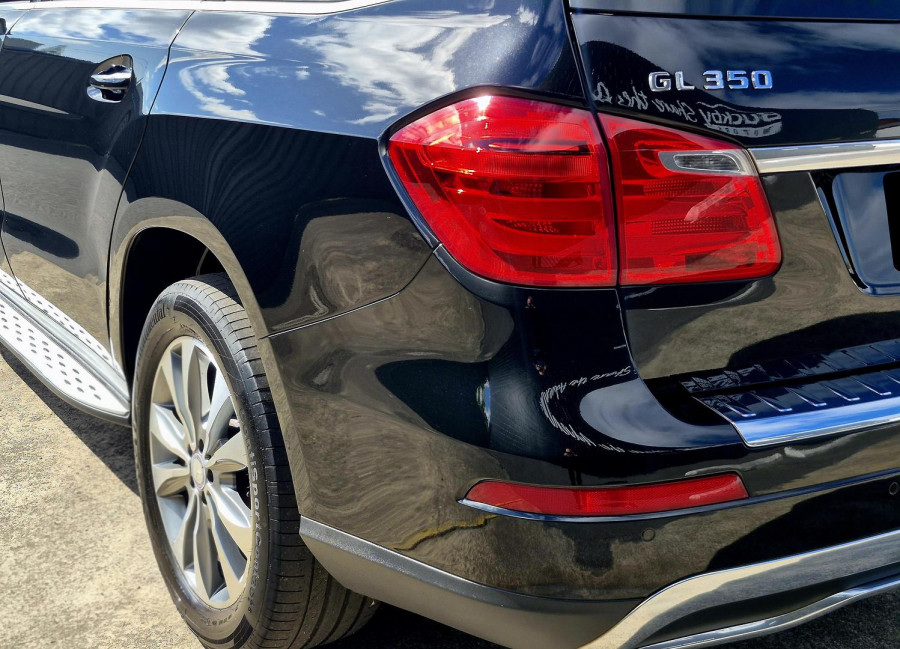 2015 Mercedes-Benz GL-Class X166 GL350 BlueTEC SUV Image 32