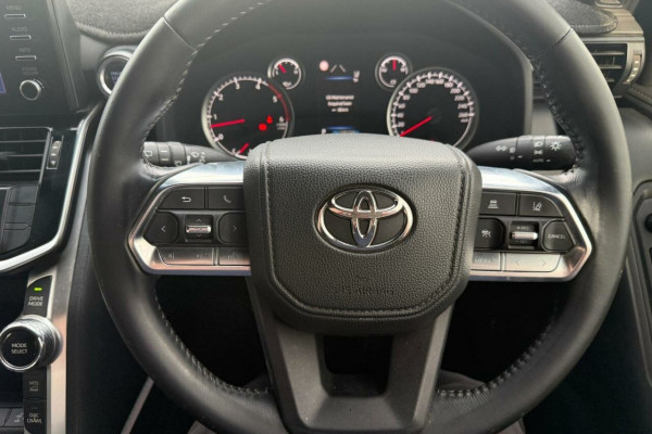 2023 Toyota LandCruiser FJA300R GXL SUV Image 13