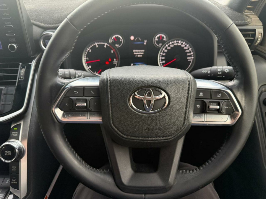 2023 Toyota LandCruiser FJA300R GXL SUV Image 13