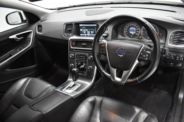 2012 Volvo S60 (No Series) MY13 T4 Sedan Image 2