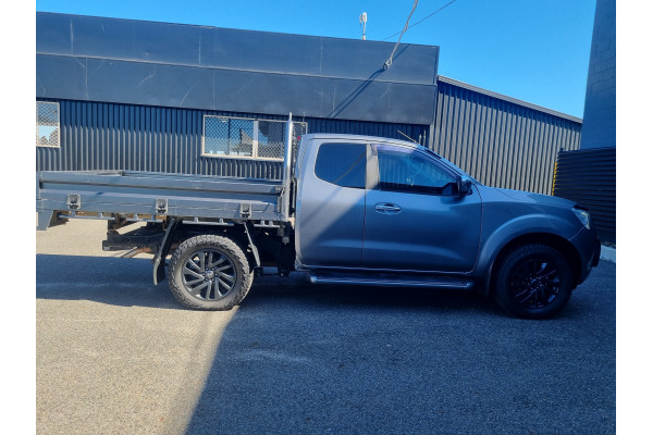 2017 Nissan Navara D23 ST King Cab Pickup Image 5