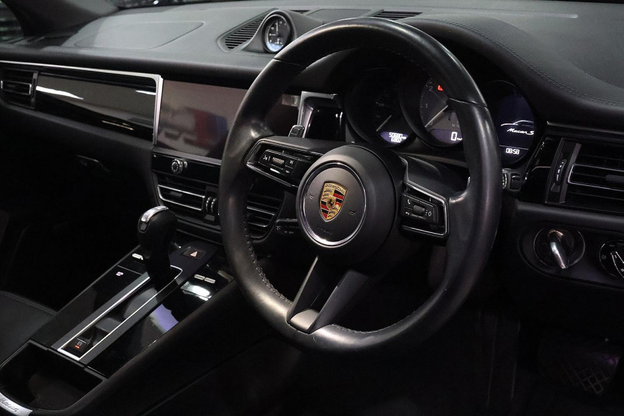 2022 Porsche Macan 95B S SUV