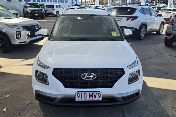 2025 Hyundai Venue QX.V5  SUV Image 2