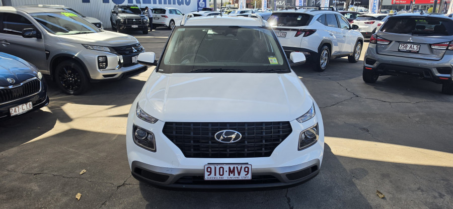 2025 Hyundai Venue QX.V5  SUV Image 2