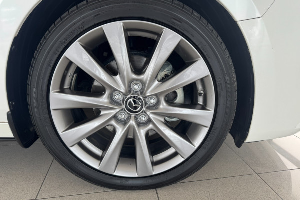2019 Mazda 3 BP Series G25 GT Hatch Image 5