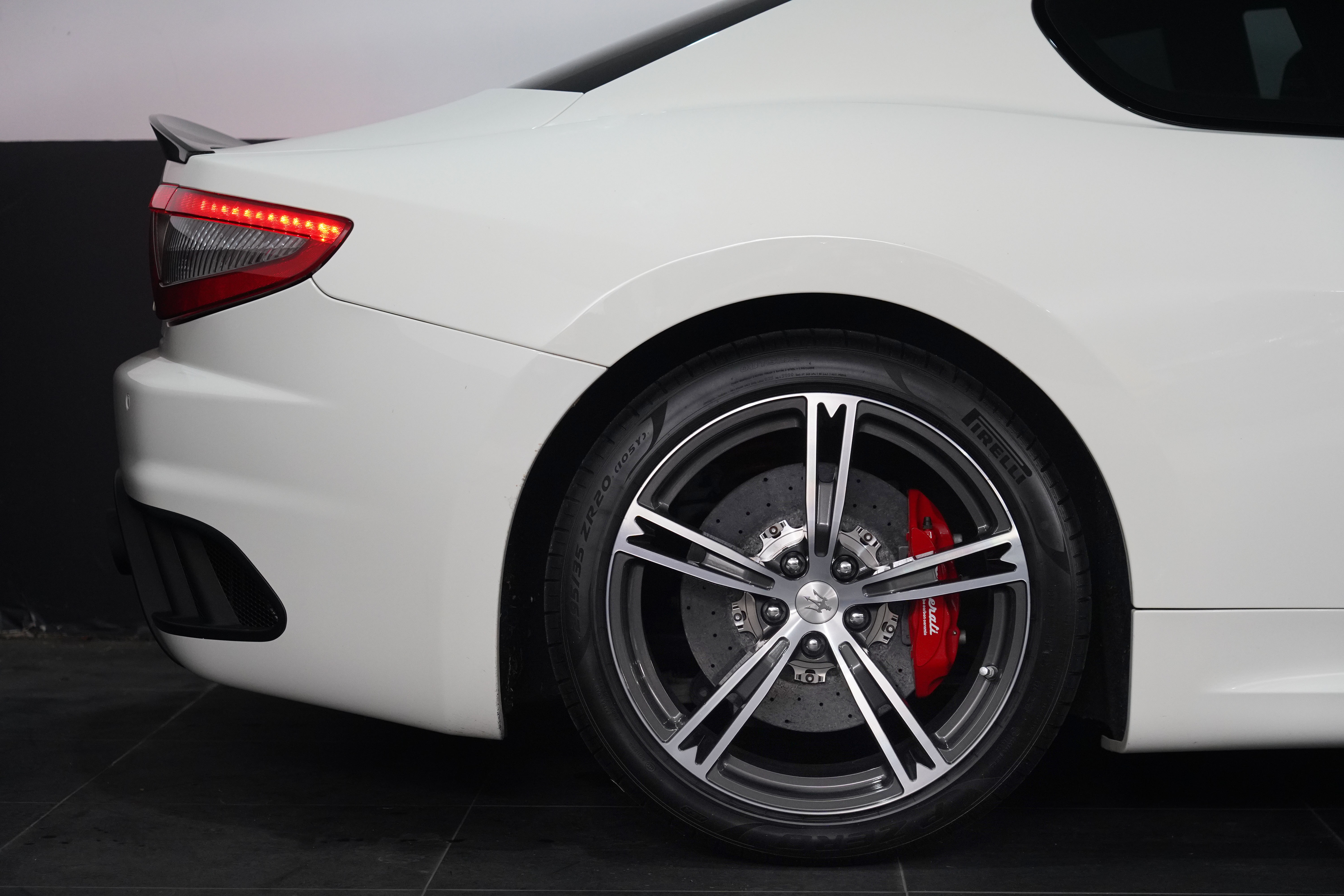2016 Maserati Granturismo M/C Stradale Coupe Image 21
