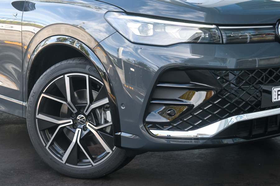 2024 Volkswagen Tiguan 195TSI R-Line SUV Image 6