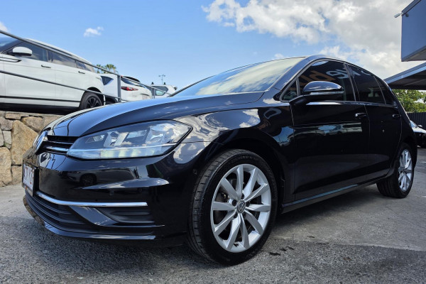 2019 MY19.5 Volkswagen Golf 7.5 110TSI Comfortline Hatch Image 3