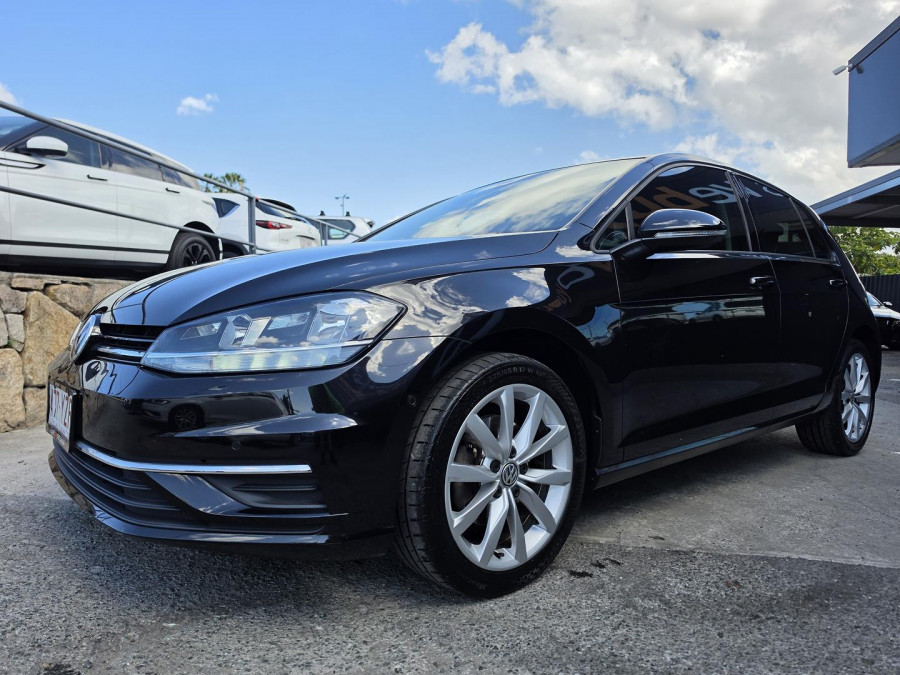 2019 MY19.5 Volkswagen Golf 7.5 110TSI Comfortline Hatch Image 3