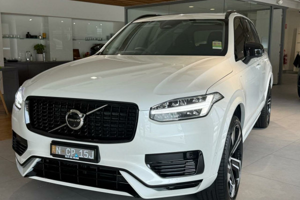 2024 MY25 Volvo XC90 L Series Ultra T8 Plug-In Hybrid SUV Image 6