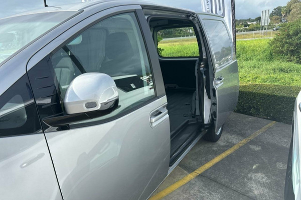 2024 MY25 Hyundai Staria Load US4.V3  Van