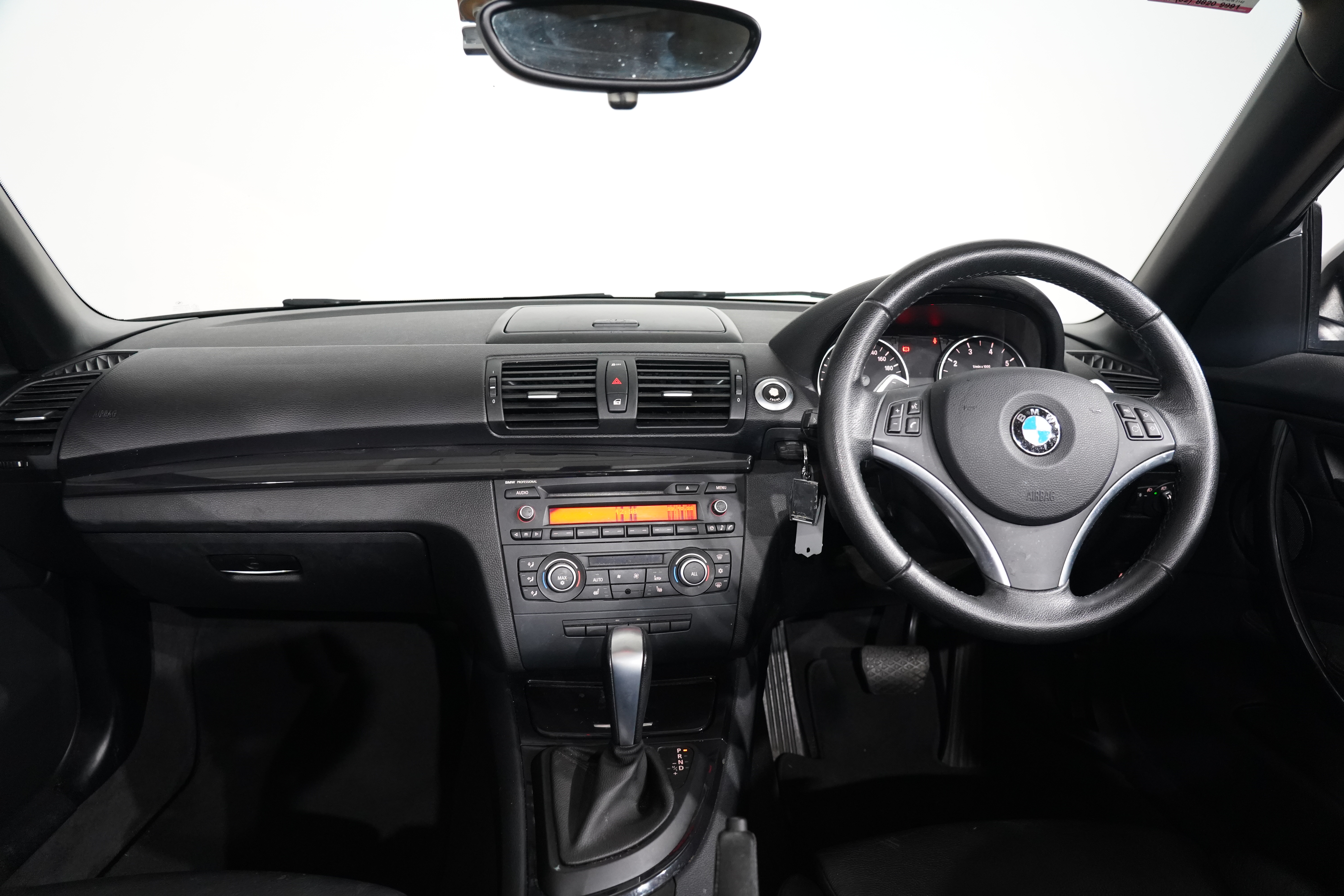 2012 BMW 1 Bmw 1 20i Auto 20i Convertible Image 13