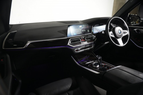 2021 BMW X5 xDrive30d SUV image 13
