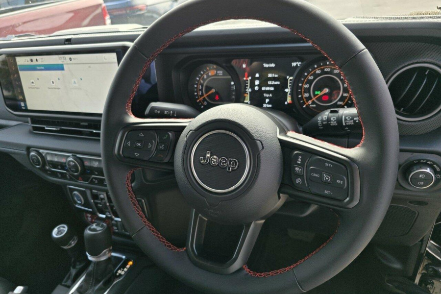 2024 Jeep Wrangler JL Unlimited Rubicon SUV Image 16