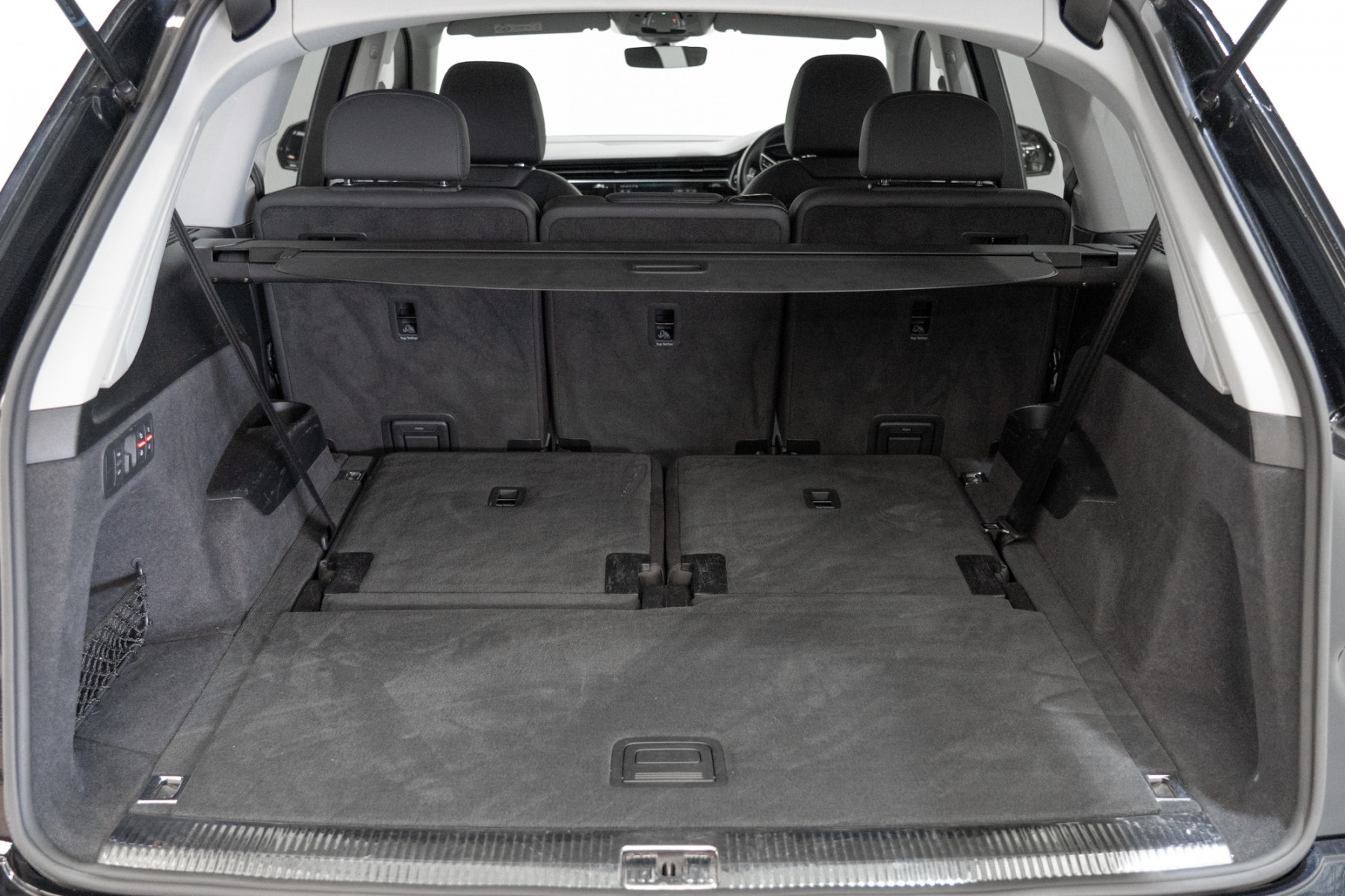 2020 Audi Q7 45 Tdi Quattro SUV Image 11
